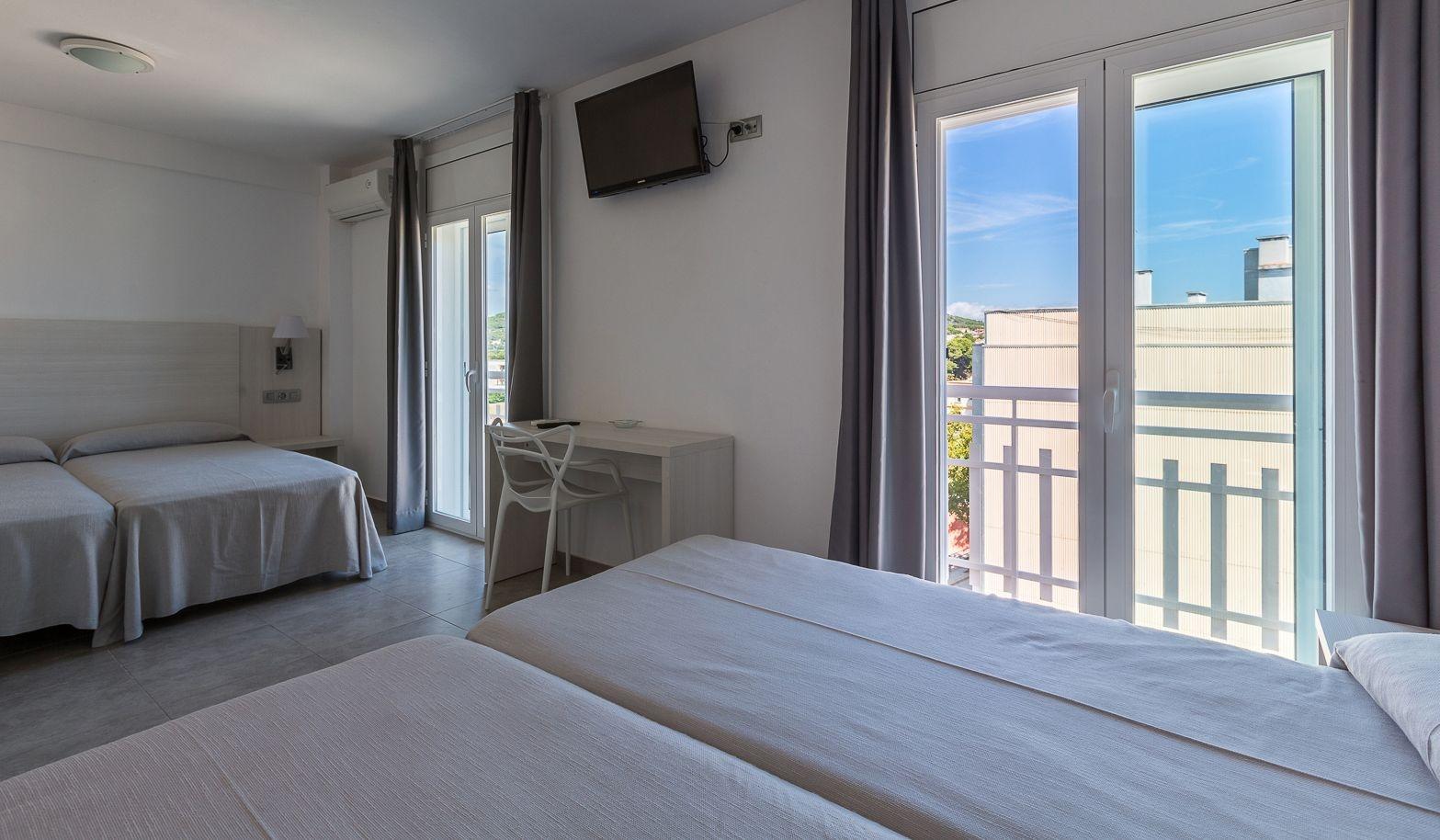Hotel Apartamentos Solimar Calafell Exterior photo