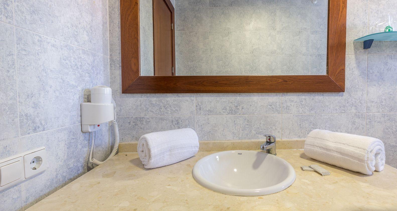 Hotel Apartamentos Solimar Calafell Exterior photo