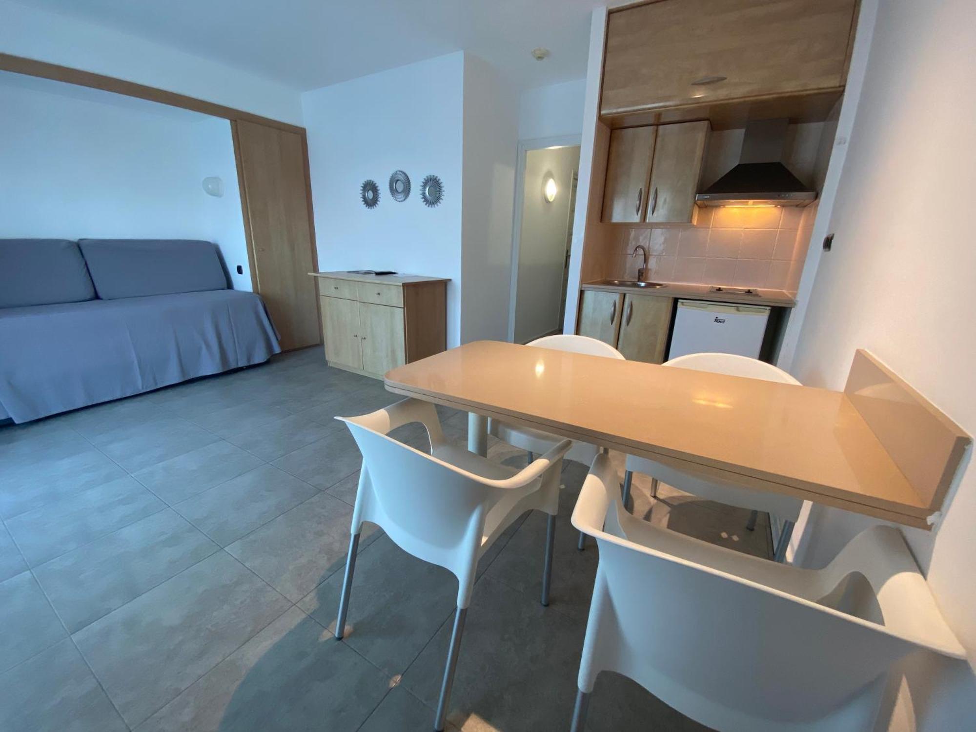 Hotel Apartamentos Solimar Calafell Exterior photo
